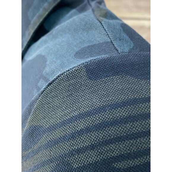 TravisMathew Golf Polo Shirt Men’s Small Camo Print Performance Stretch Tee - Picture 9 of 9